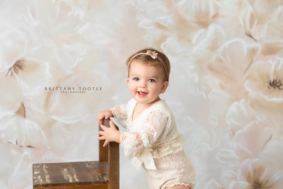 Light Floral Backdrop Kids Gir - Portrait Photography With Lighting 评论和价格